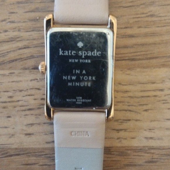 Women's Kate Spade In a New York Minute MOP Dial Quartz Watch - Picture 3 of 7